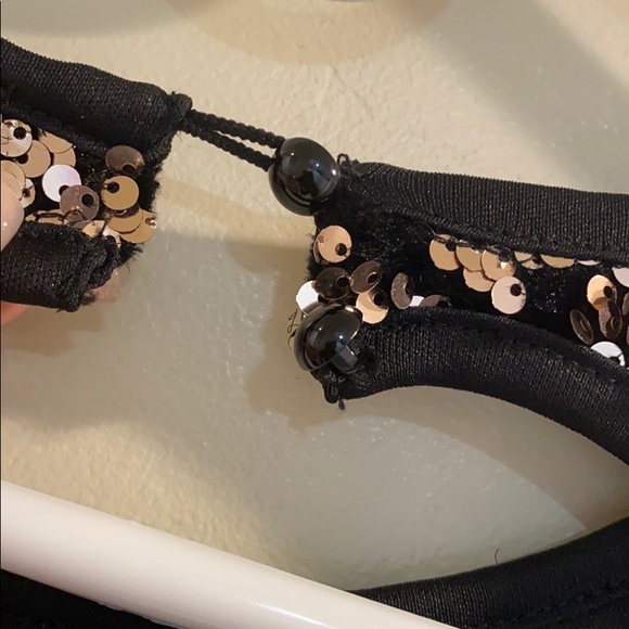 Dress - Picture 4 of 5